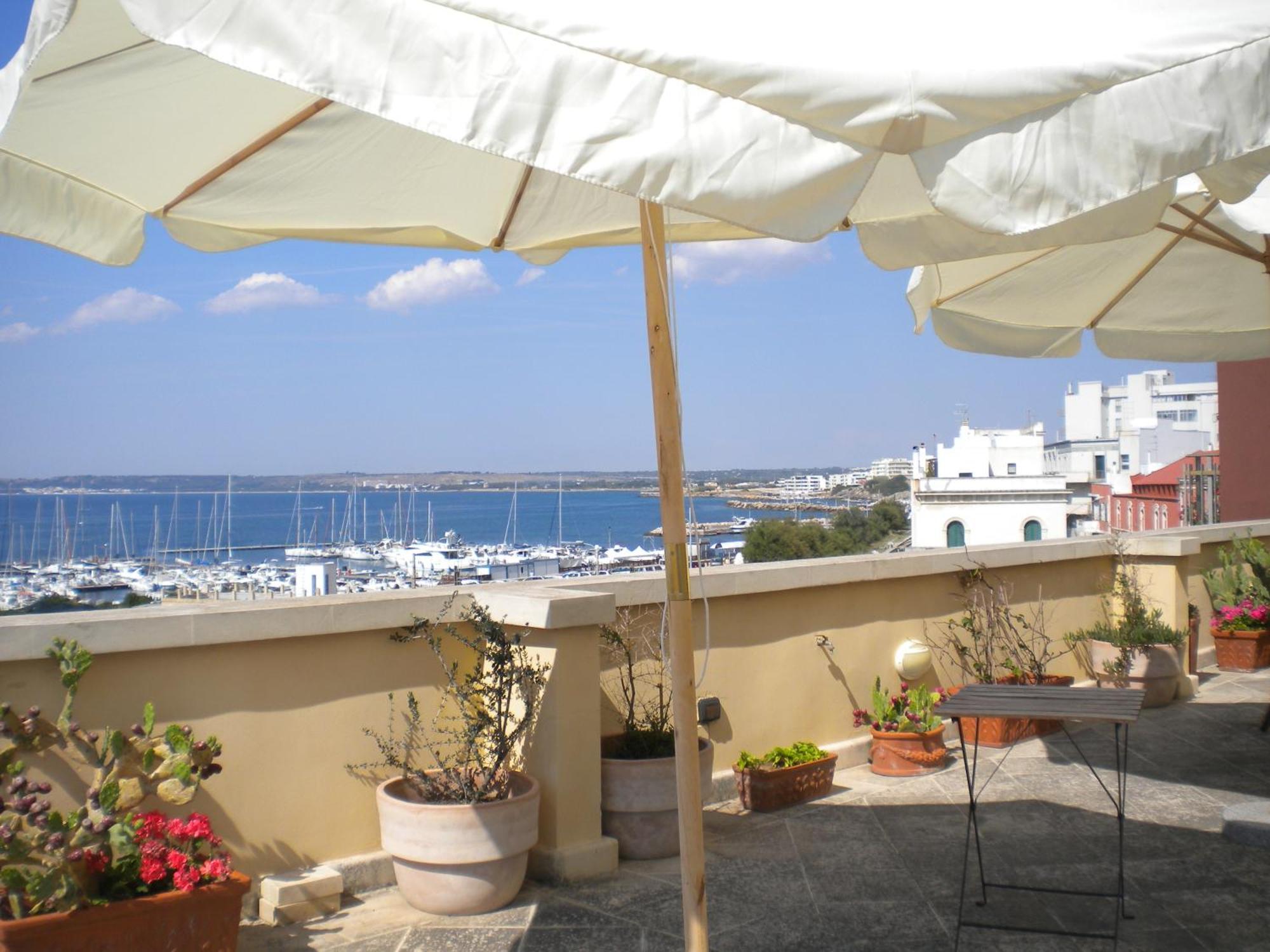 Palazzo Vergine - By Inside Salento Gallipoli Exterior photo